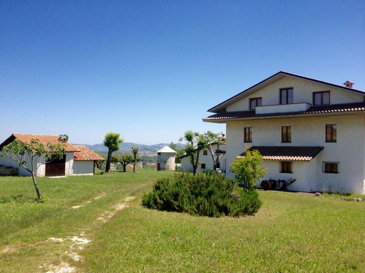 Le Terre D'Abruzzo Guest House Alanno Exterior photo